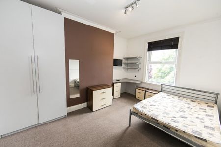 Inglewood Terrace, Woodhouse, Leeds - Photo 4