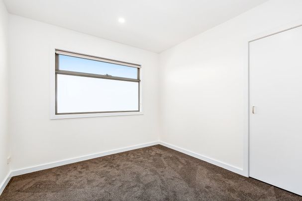 1/153 Wood St Preston VIC 3072 - Photo 1