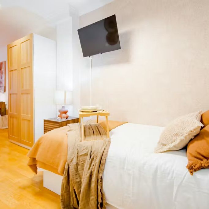 Calle de Magallanes, Madrid, Community of Madrid 28015 - Photo 1