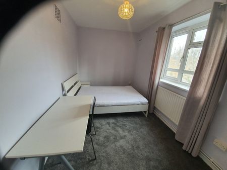 3 Bed Flat, Babington House, SE1 - Photo 5