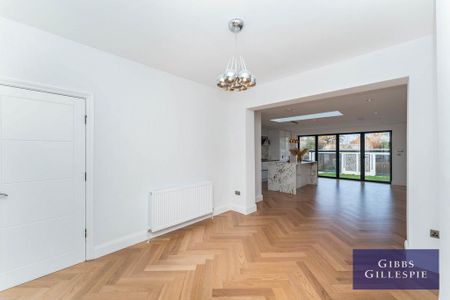 5 bedroom semi-detached house to rent - Photo 2