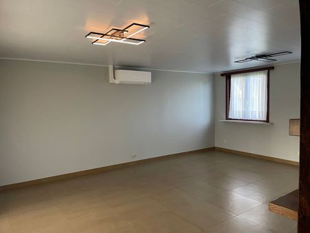 Charmante woning met tuin en veranda te Sint-Kruis-Winkel - Photo 2