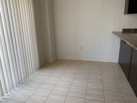 For Lease - 23 Baby Pointe Trail, Brampton, Ontario - Photo 4