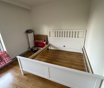 Twee slaapkamer appartement met open staanplaats - Photo 3