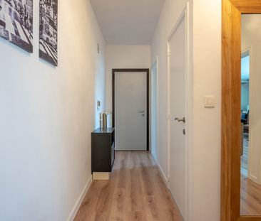 Mooi hoekappartement met 2 slaapkamers en parkzicht - Foto 4