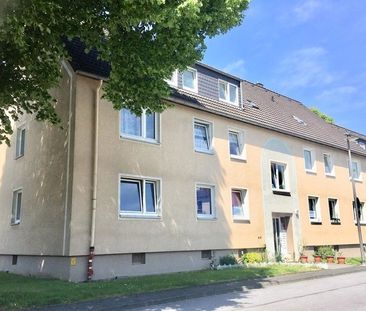 Hübsche 2-Zi.-Whg. mit Tageslichtbad und Balkon - Photo 2