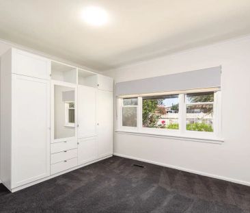 “Cosy family home.” - Photo 4