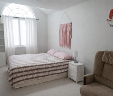 For Lease - 81 Padbury Trail, Brampton, Ontario - Photo 2