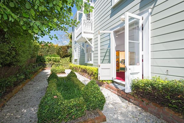 This House is Special! - Photo 1