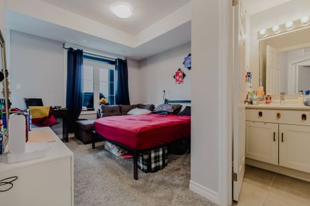 For Lease - 98 Lomond Lane, Kitchener, Ontario - Photo 4