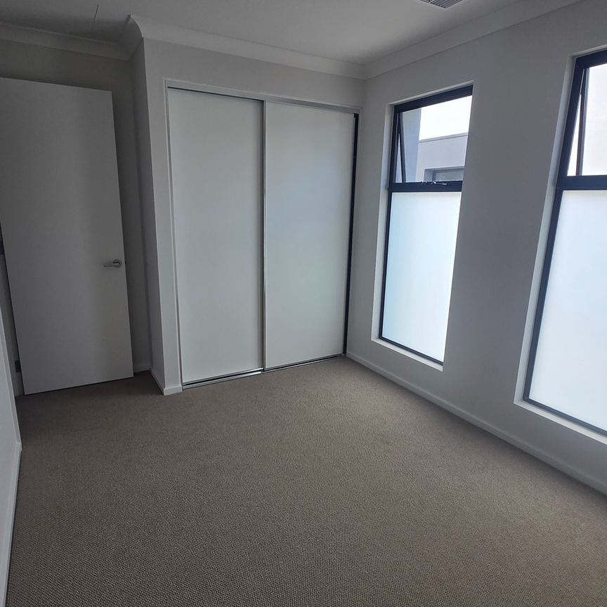 Unit 2, 2 Nicholls Terrace, Woodville West, SA - Photo 1
