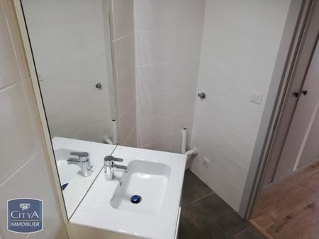 Location Appartement 2 pièces 38m² ROQUEBRUNE CAP MARTIN 06190 - Photo 3