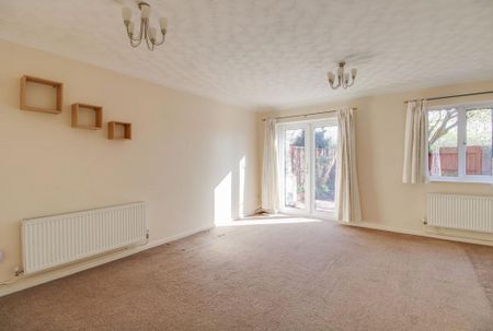 3 bedroom end of terrace house to rent - Photo 2