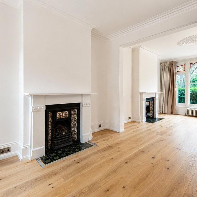 4 bedroom terraced house to rent - Photo 1