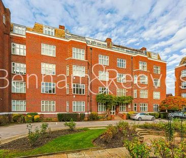 Ross Court, Putney Hill, SW15 - Photo 2