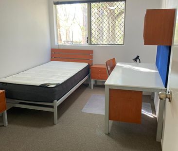 Room With Private Bathroom at Nexus Student Accommodation - Photo 2