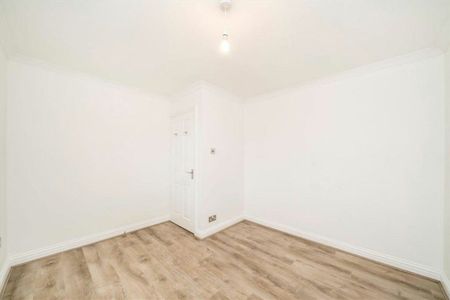 Crosier Close, Blackheath, SE3 - Photo 5