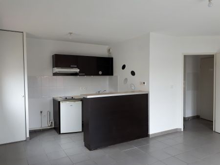 Location Appartement 2 pièces 43m² FROUZINS 31270 - Photo 4