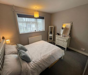 3 bedroom bungalow to rent - Photo 6