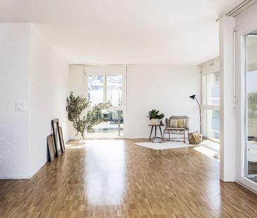 "Moderne Wohnung mit grossem Balkon an sonniger Lage" - Photo 6