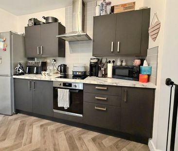 James Terrace, Hengoed - Photo 3