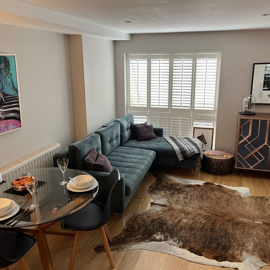 1 Bed Flat, Larkhall Lane, SW4 - Photo 1