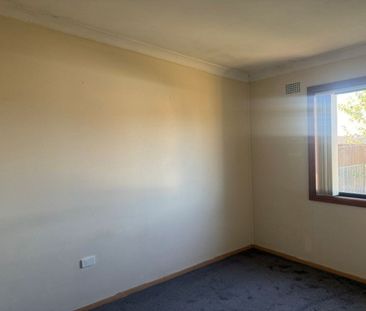 3-Bedroom Family Home for Rent – Mount Pritchard - Photo 6