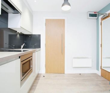 Studio to rent - Photo 4