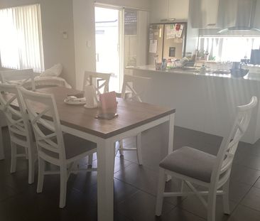 Secret Harbour - Photo 2