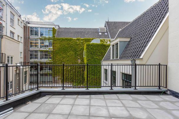 Te huur: Appartement Koningsplein 10 A 2 in Amsterdam - Photo 1