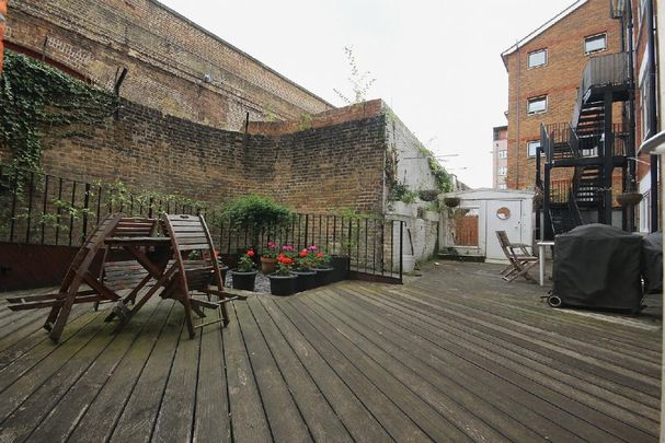 3 bedroom flat to rent - Photo 1