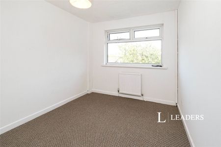 3 bedroom house to rent Trent Close, Liverpool, L12 - Photo 5