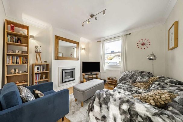 2 bedroom house to rent - Photo 1