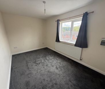 2 bedroom maisonette to rent - Photo 3