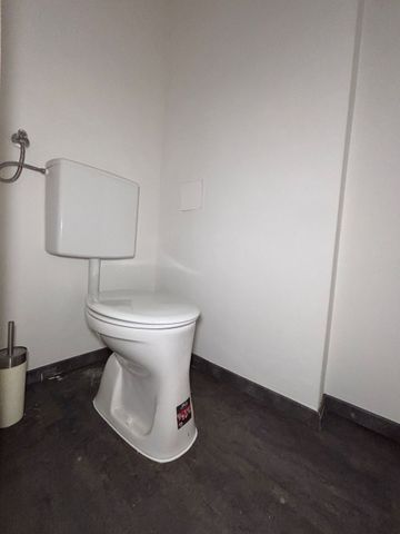 Helle 53 m² Wohnung mit Loggia & Küche - Befristung 5 Jahre - Photo 5