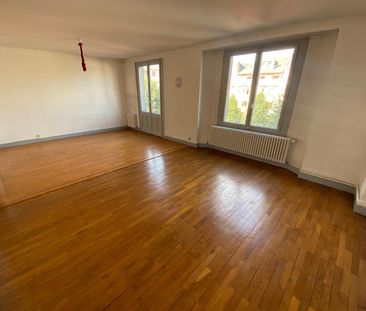 Location Appartement 2 pièces 64m² THONON LES BAINS 74200 - Photo 4
