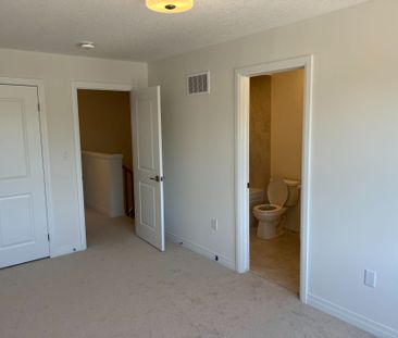 For Lease - 660 Colborne Street Unit# G-35, Brantford, Ontario - Photo 5