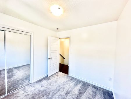 For Lease - 50 Lise Lane, Haldimand, Ontario - Photo 5