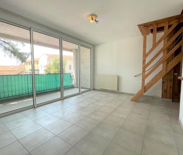 Location Appartement 3 pièces 74m² GUILHERAND GRANGES 07500 - Photo 2