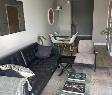 1 bedroom apartment to rent - Photo 2