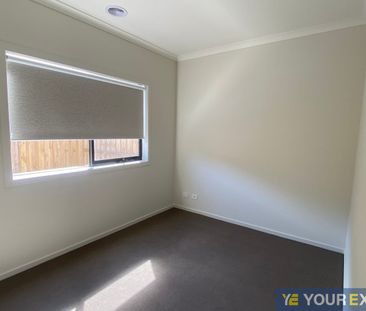 Brand New Stunning Home!! - Photo 2