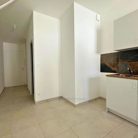 Location Appartement 1 pièces 27 m2 à Lodève - Photo 3