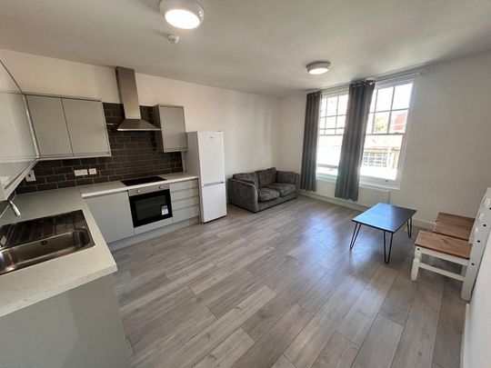 1 bedroom flat to rent - Photo 1