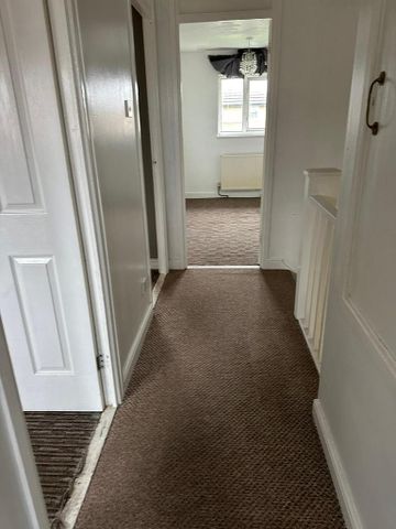 3 bedroom terraced house to rent - Photo 3