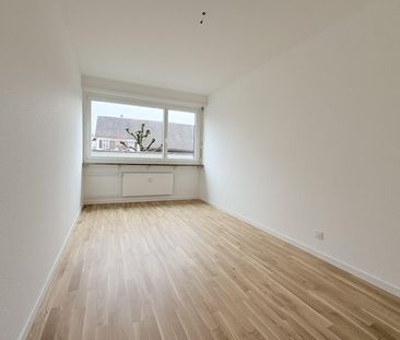 "Frisch renovierte, helle 4.5-Zimmer-Wohnung in Therwil sofort bezu... - Photo 5