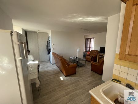 Ambierle, rue Faimes - Photo 2