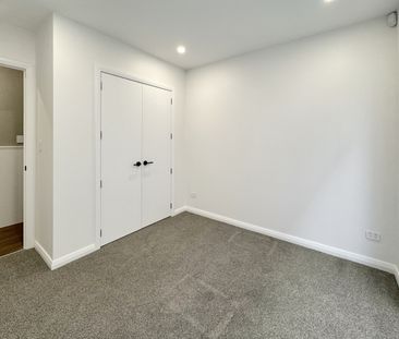 Karaka - 4 Bedrooms with 2.5 Bathrooms - Photo 5