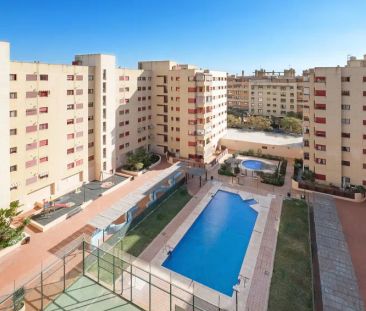 Alquiler de ático en Calle Pilar Lorengar - Photo 4