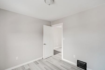 For Lease - 33 Rose Avenue Unit# Upper, Brantford, Ontario - Photo 2