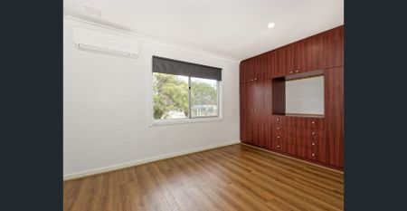 BEAUTIFULLY RENOVATED CALISTA HOME RENT - Photo 2